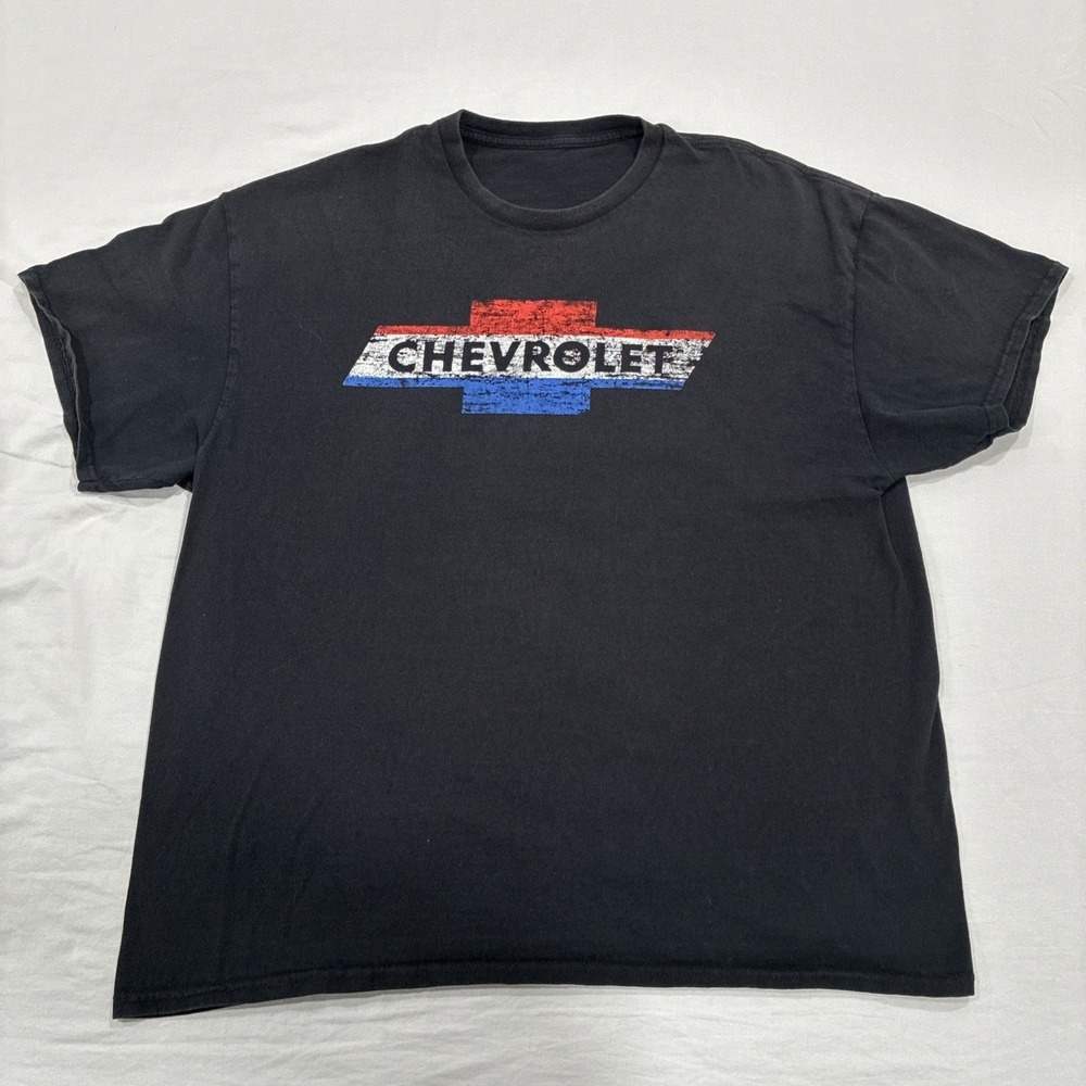 Chevrolet Logo T-Shirt Distressed Red White & Blue Design Front Men's Large